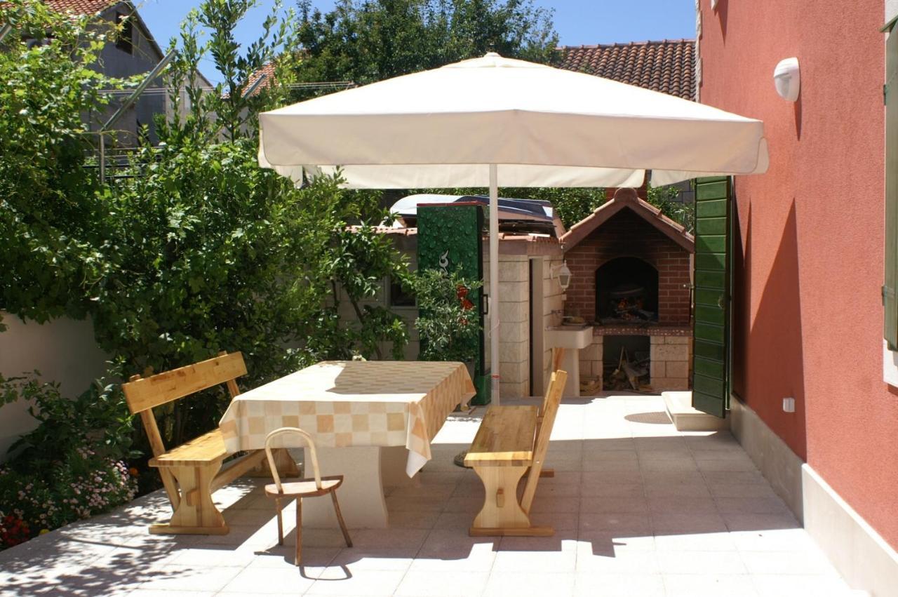 Apartments By The Sea Supetar, Brac - 4274 외부 사진