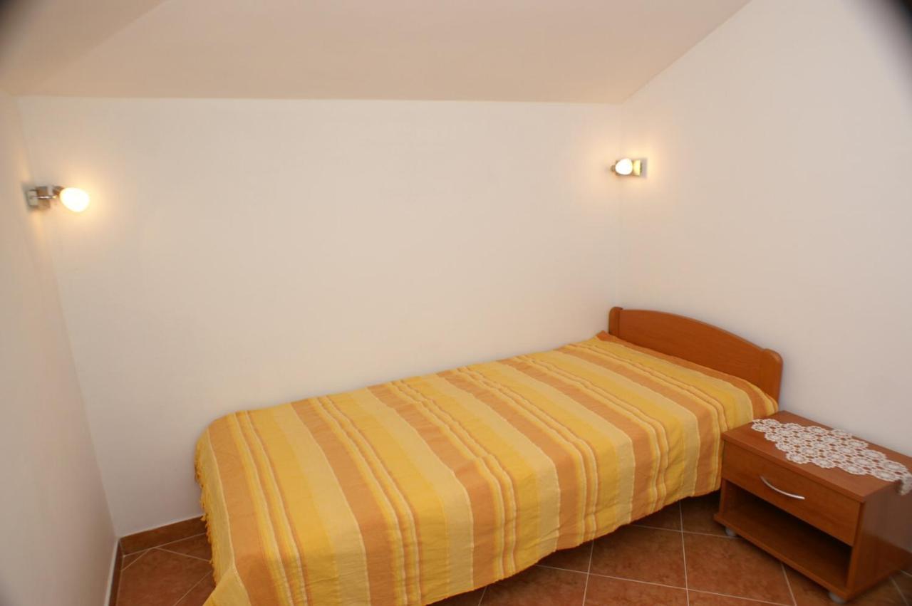 Apartments By The Sea Supetar, Brac - 4274 외부 사진